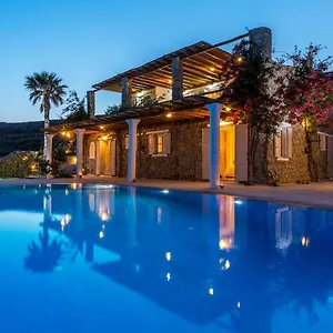 Irini Panormos (Mykonos)